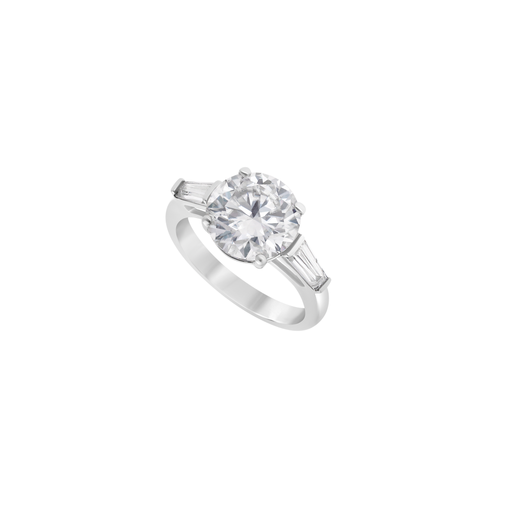 Moissanite Ring - Platinum