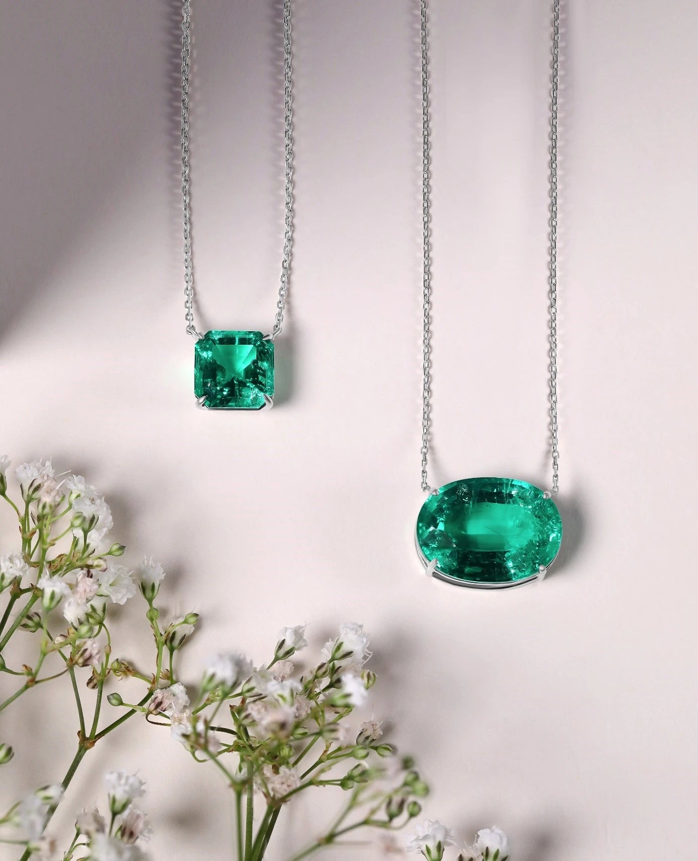 Pendentif femme