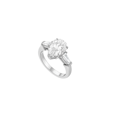 Ring - Moissanite - Platinum