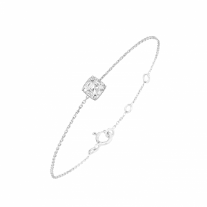 76376